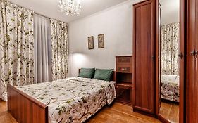 Samal Семейные апартаменты в центре 干净舒适中央